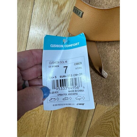 NWT Reef Womens Brown Sandals Size 7 - Picture 2 of 5